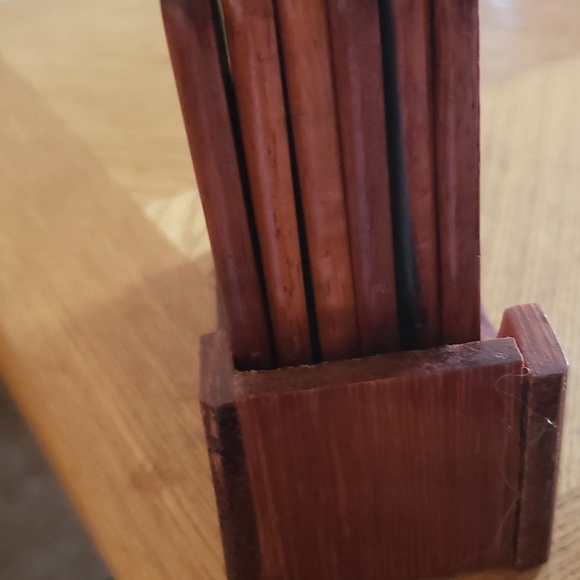 Laquer Ware Wood Coaster Mother of Pearl Inlay. - Picture 7 of 8